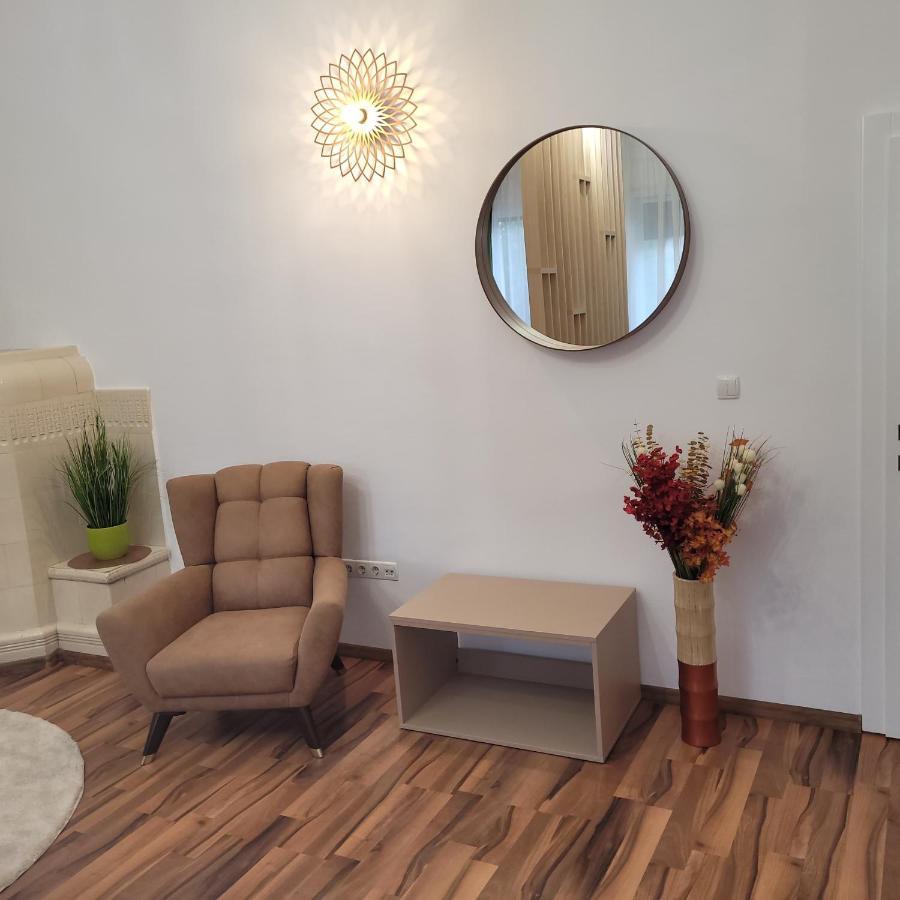 B8 - Spacious, Charming Apartment In Central Sibiu Esterno foto