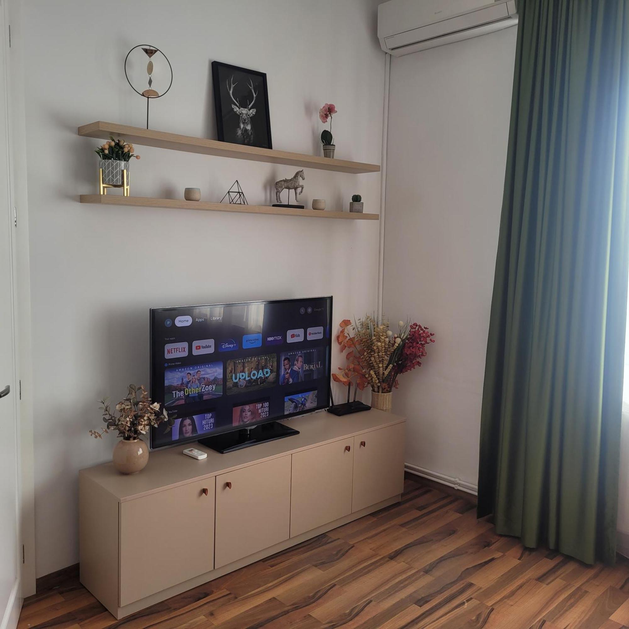 B8 - Spacious, Charming Apartment In Central Sibiu Esterno foto